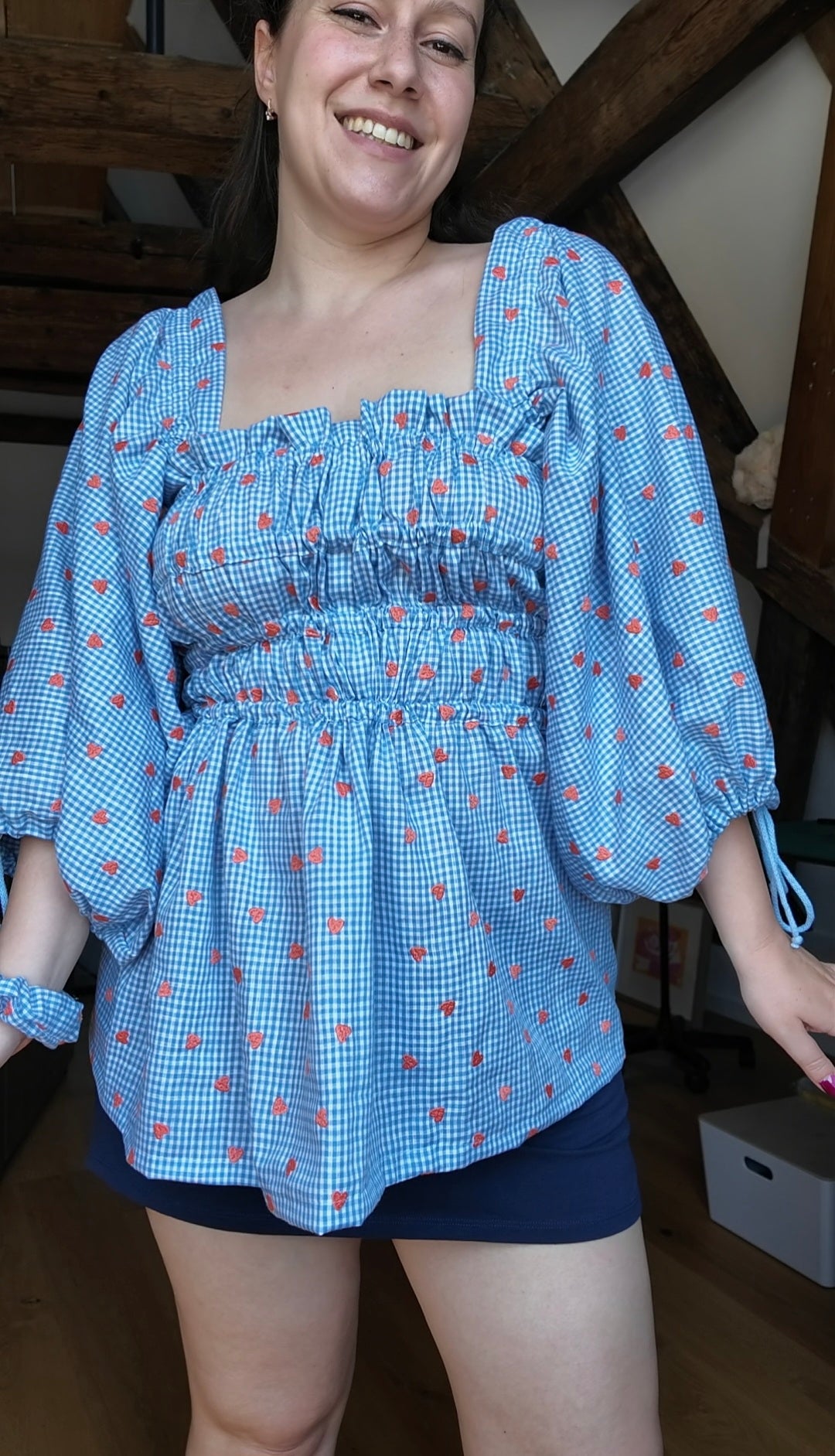 vichy blue/white